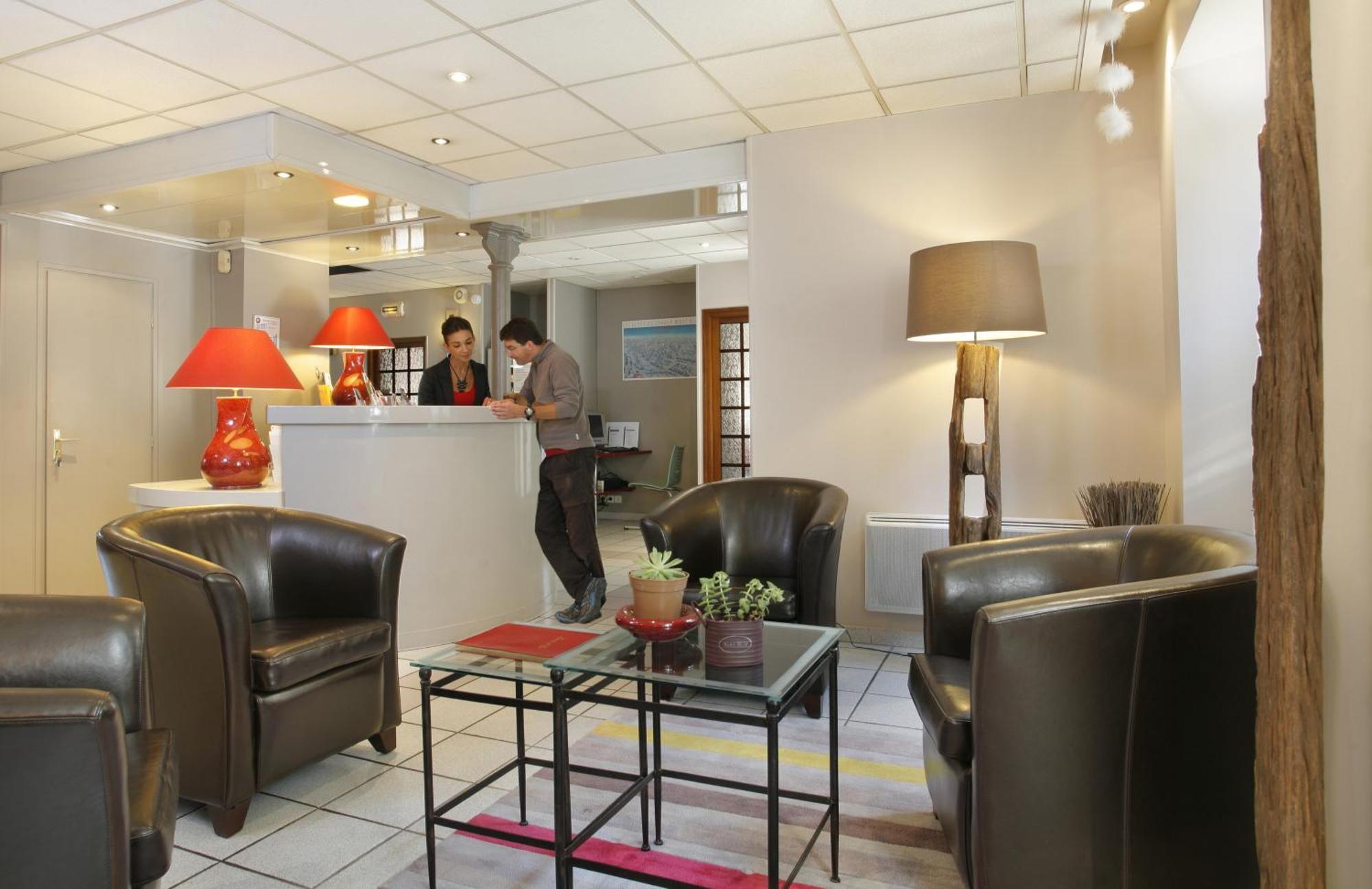 Hotel De Geneve Et Restaurant , Faverges-Seythenex Екстериор снимка